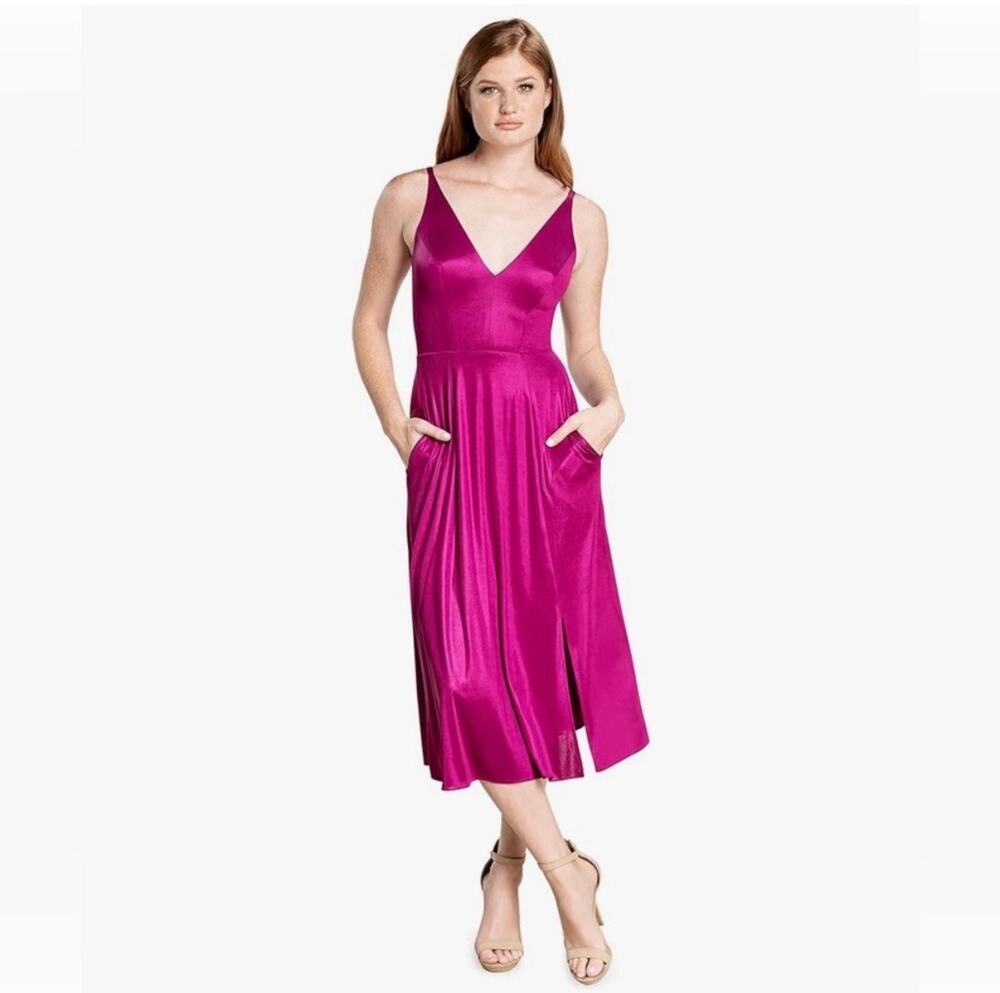 Dress the Population Serafina Midi Dress in Dark Magenta Size Large